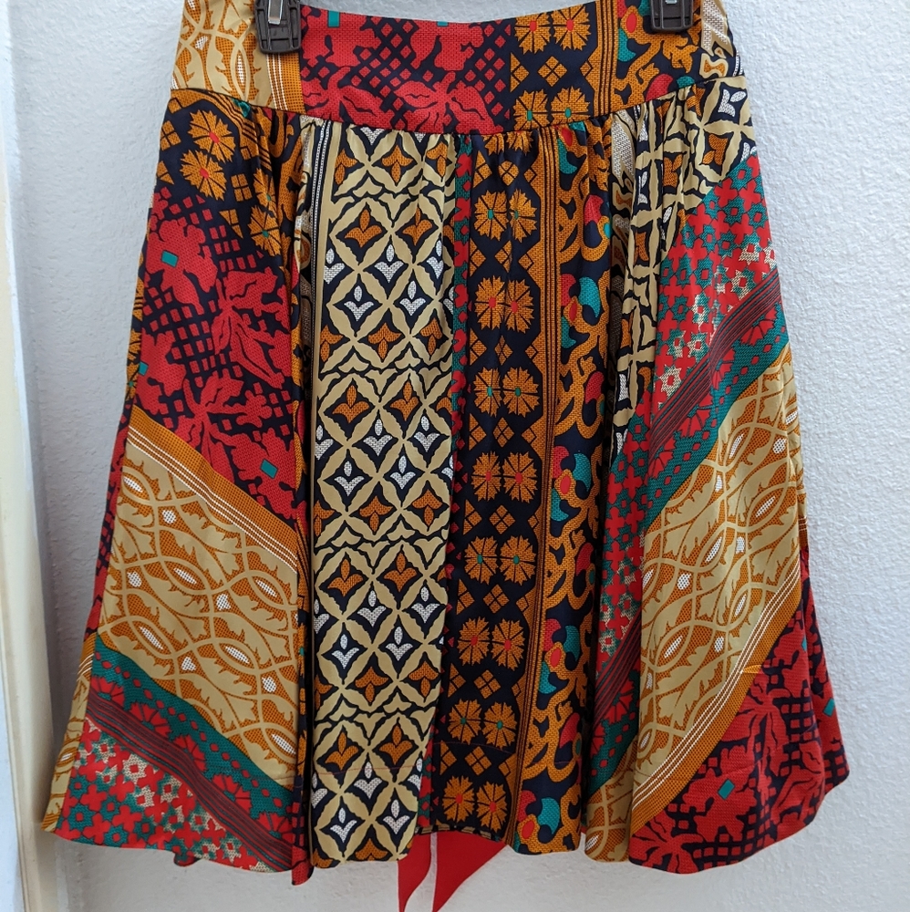 NWT Festive Holiday Silk Skirt Anthropologie Viola Sz 2